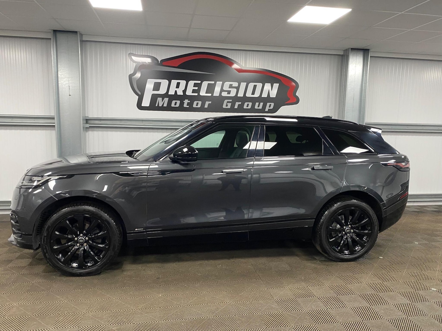 Used Land Rover Range Rover Velar 2018 for sale - 76607864: Photo 18