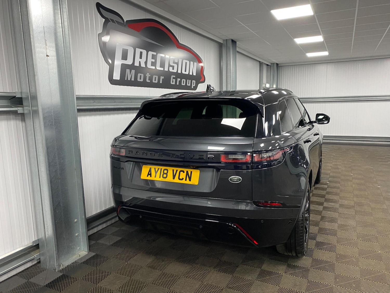 Used Land Rover Range Rover Velar 2018 for sale - 76607864: Photo 24