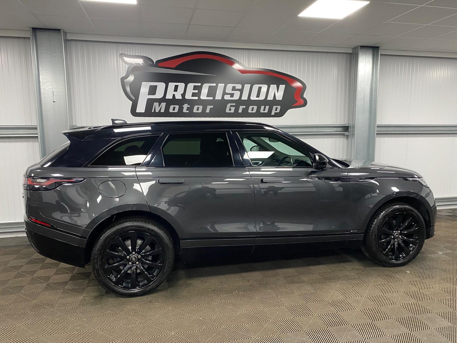 Used Land Rover Range Rover Velar 2018 for sale - 76607864: Photo 25