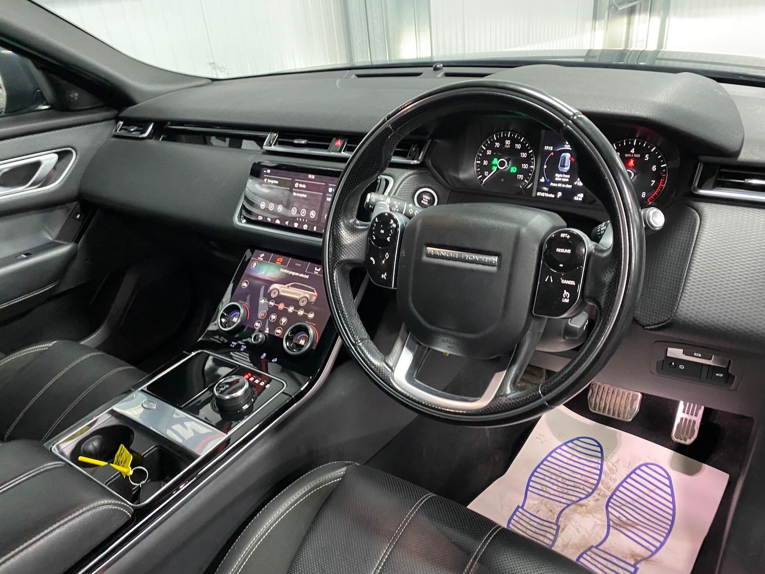 Used Land Rover Range Rover Velar 2018 for sale - 76607864: Photo 31