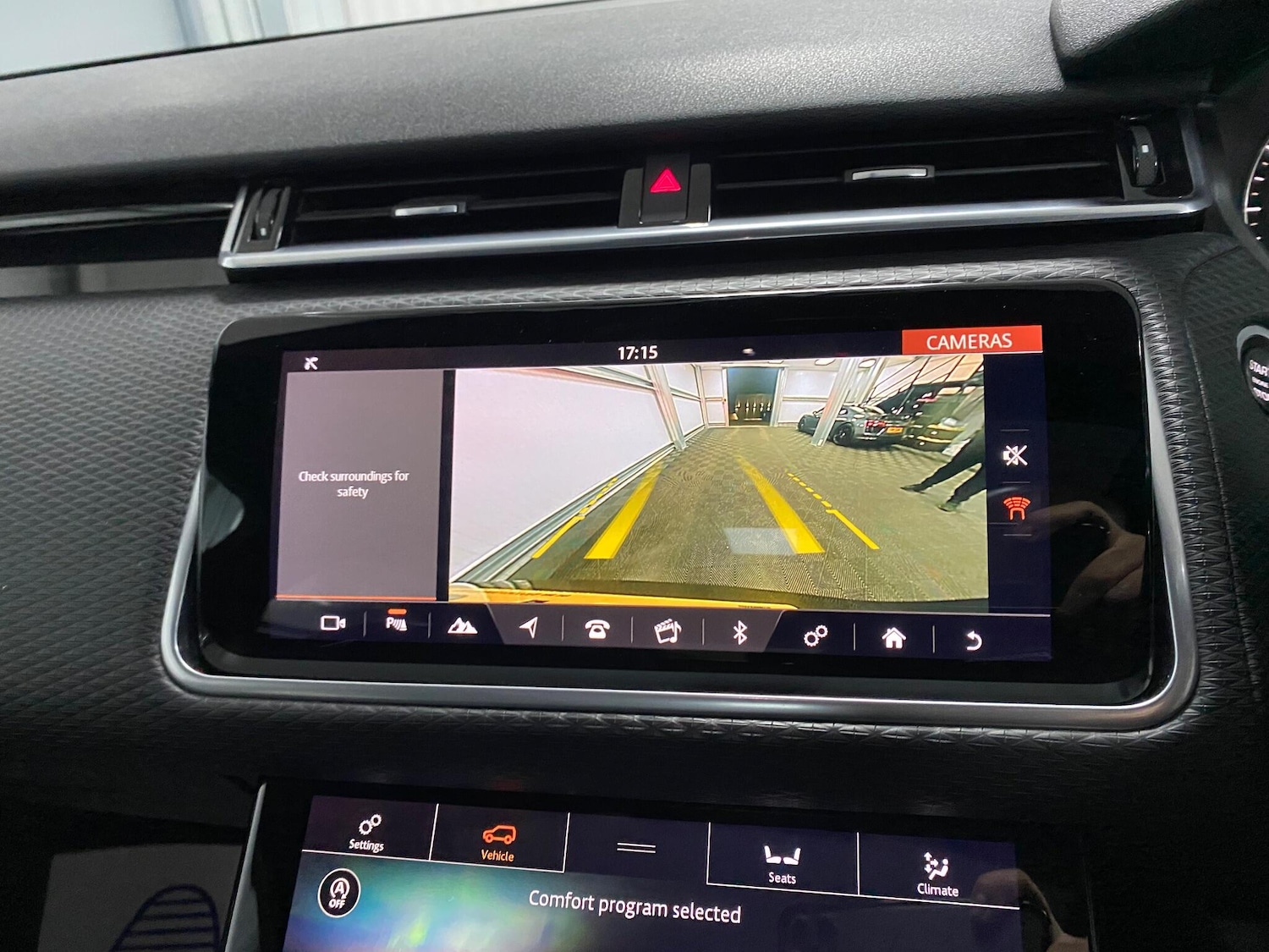 Used Land Rover Range Rover Velar 2018 for sale - 76607864: Photo 34