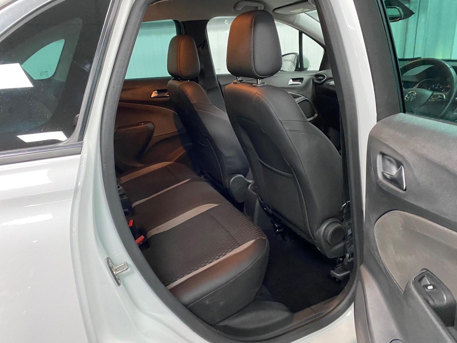 Used Vauxhall Crossland X 2020 for sale - 76994405: Photo 35