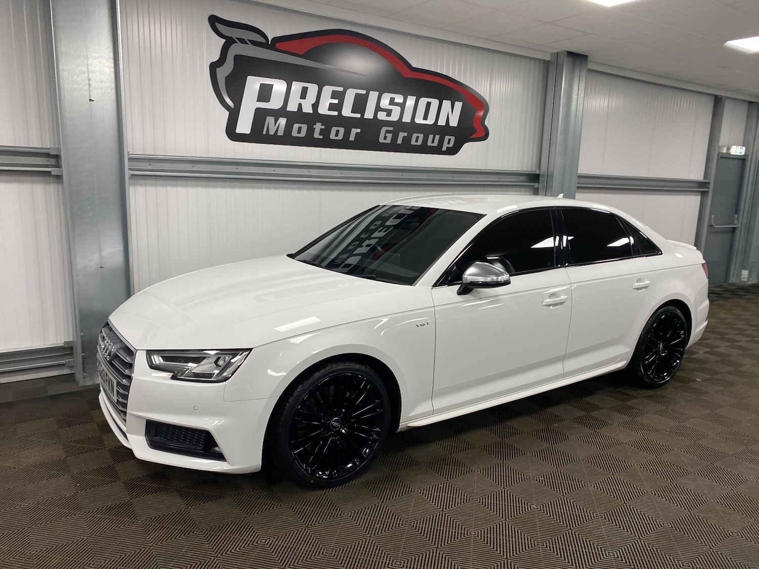 Used Audi A4 2018 for sale - 76633809: Photo 10