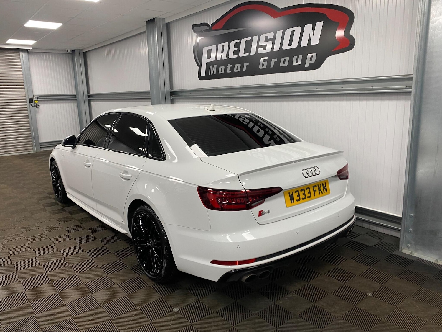 Used Audi A4 2018 for sale - 76633809: Photo 14