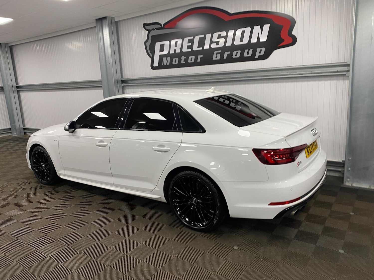 Used Audi A4 2018 for sale - 76633809: Photo 15