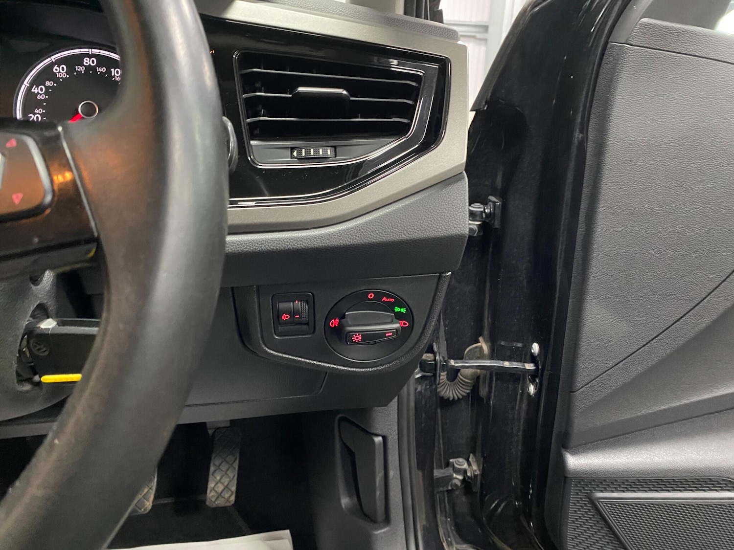 Used Volkswagen Polo 2018 for sale - 77441269: Photo 36