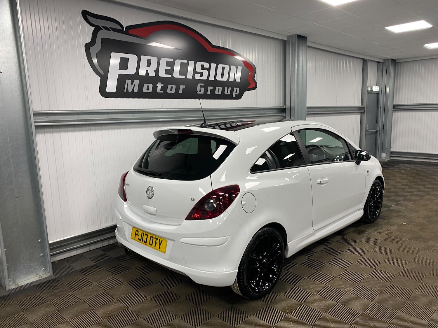 Used Vauxhall Corsa 2013 for sale - 76715195: Photo 28