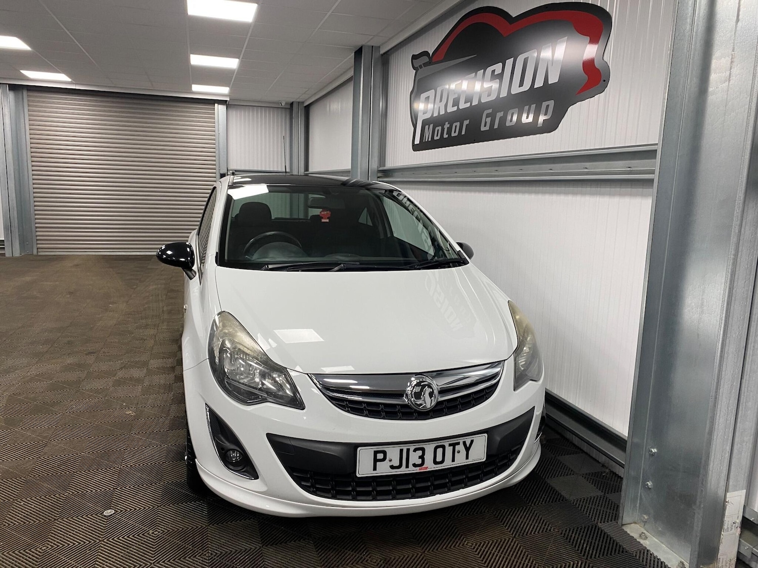 Used Vauxhall Corsa 2013 for sale - 76715195: Photo 3