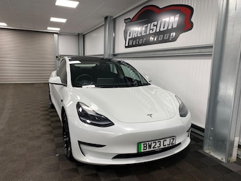 Used Tesla Model 3 2023 for sale - 75378134: Photo