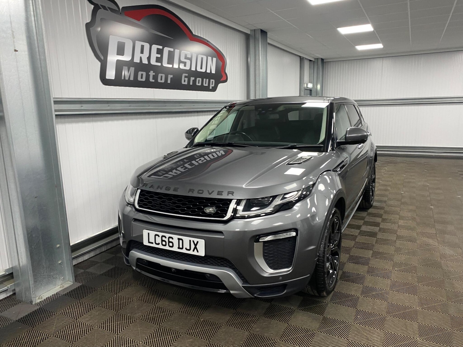 Used Land Rover Range Rover Evoque 2016 for sale - 76283529: Photo 13