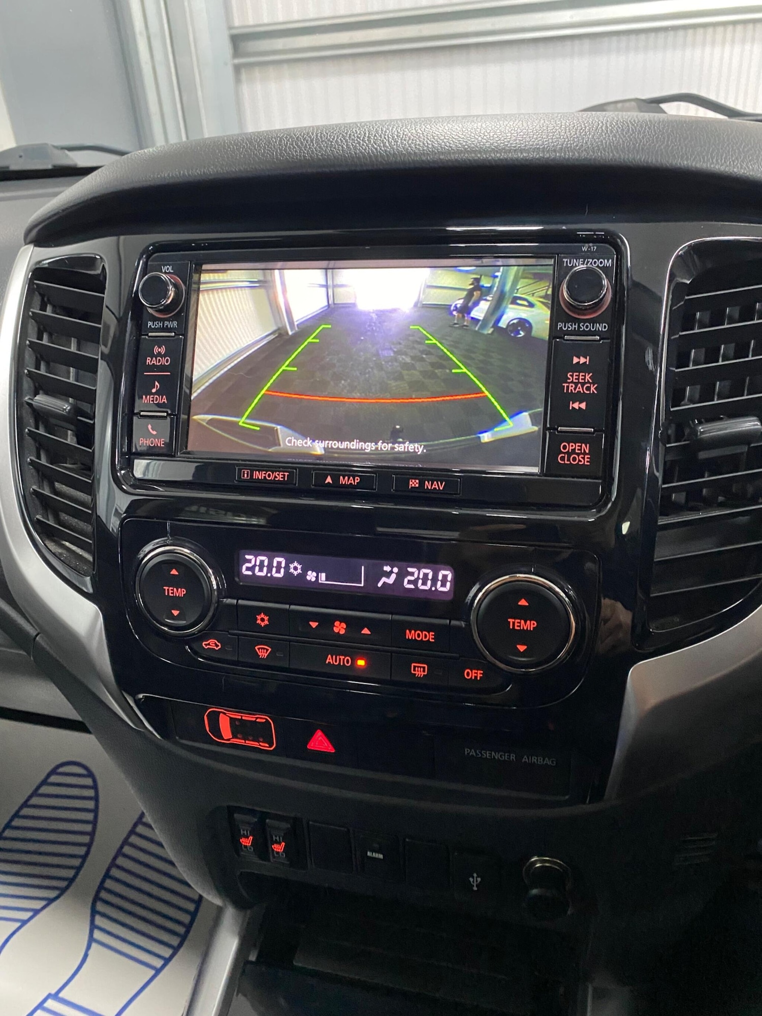 Used Mitsubishi L200 2017 for sale - 76584116: Photo 38