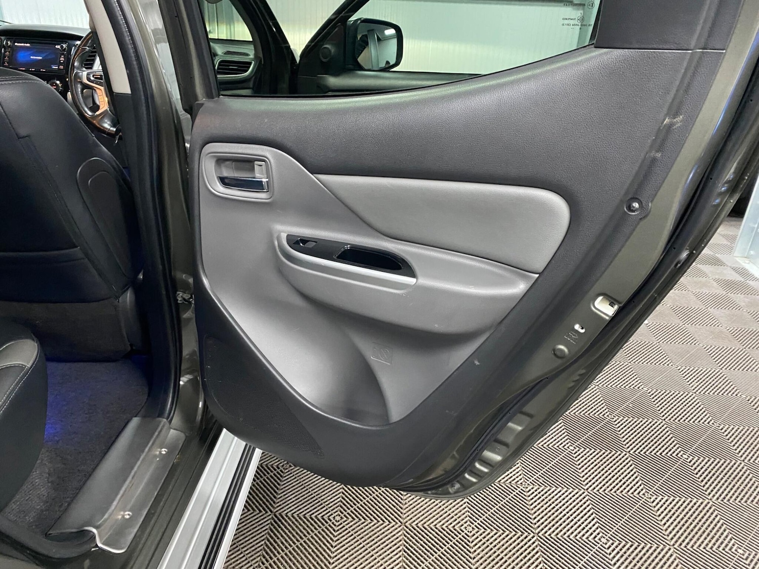 Used Mitsubishi L200 2017 for sale - 76584116: Photo 42