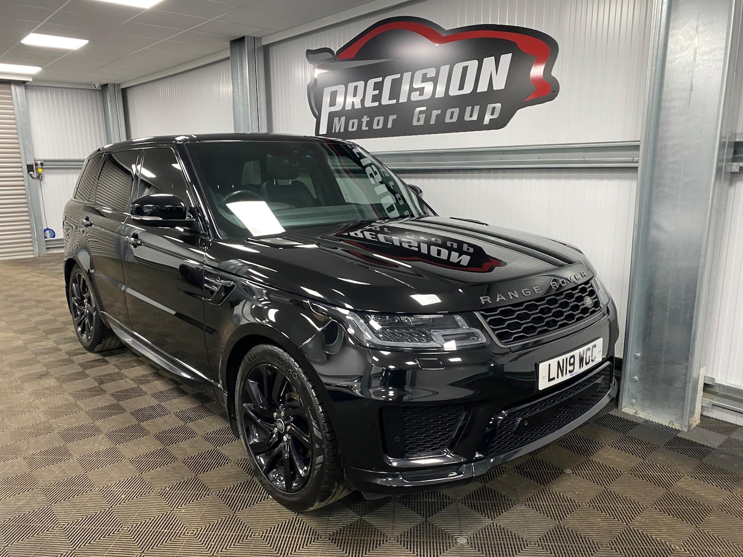 Used Land Rover Range Rover Sport 2019 for sale - 76715063: Photo 1