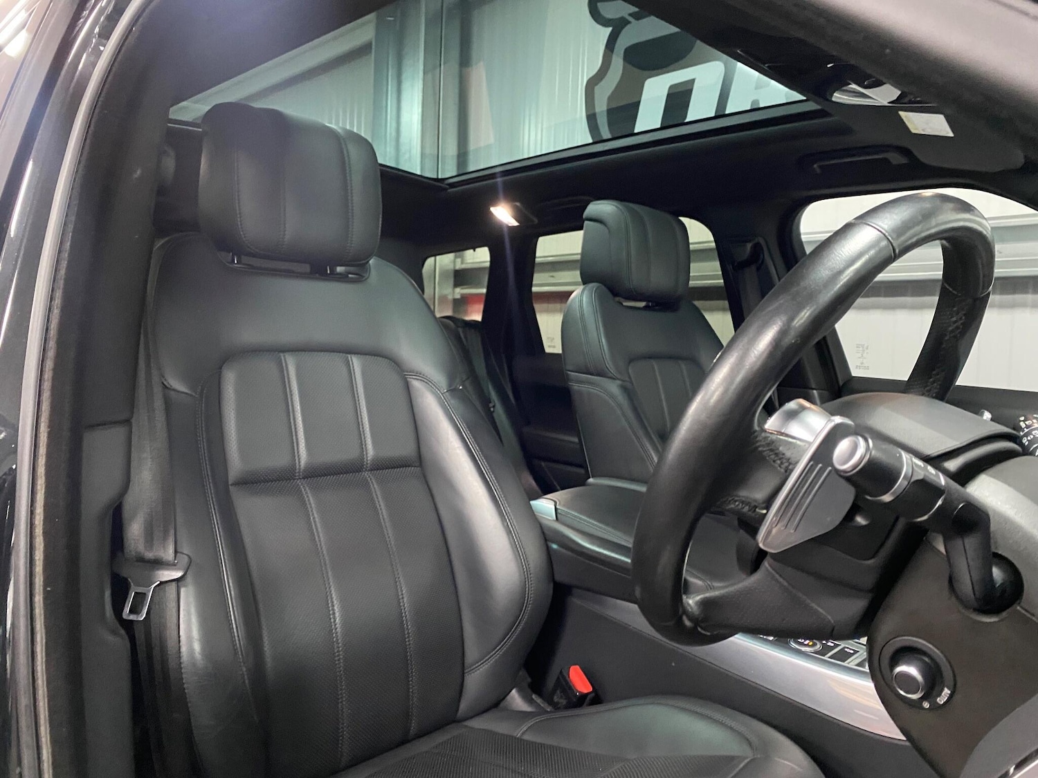 Used Land Rover Range Rover Sport 2019 for sale - 76715063: Photo 33