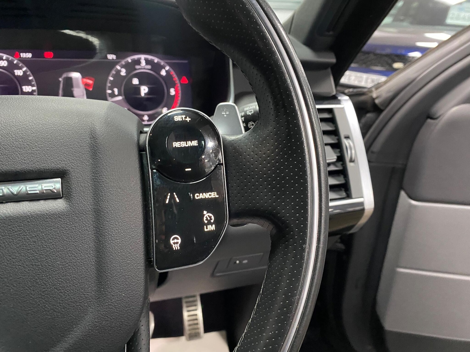 Used Land Rover Range Rover Sport 2019 for sale - 76715063: Photo 38