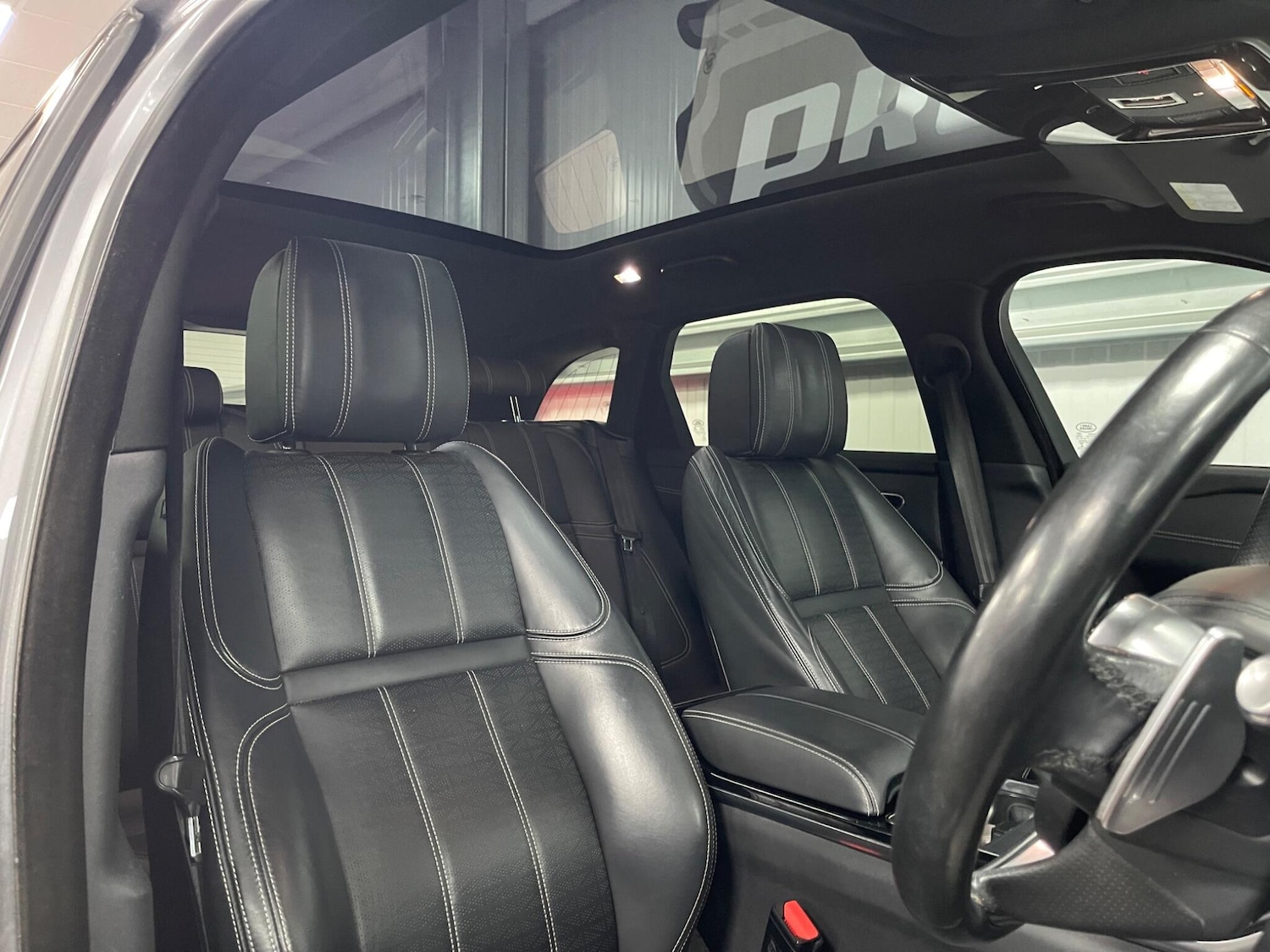 Used Land Rover Range Rover Velar 2020 for sale - 77839178: Photo 39