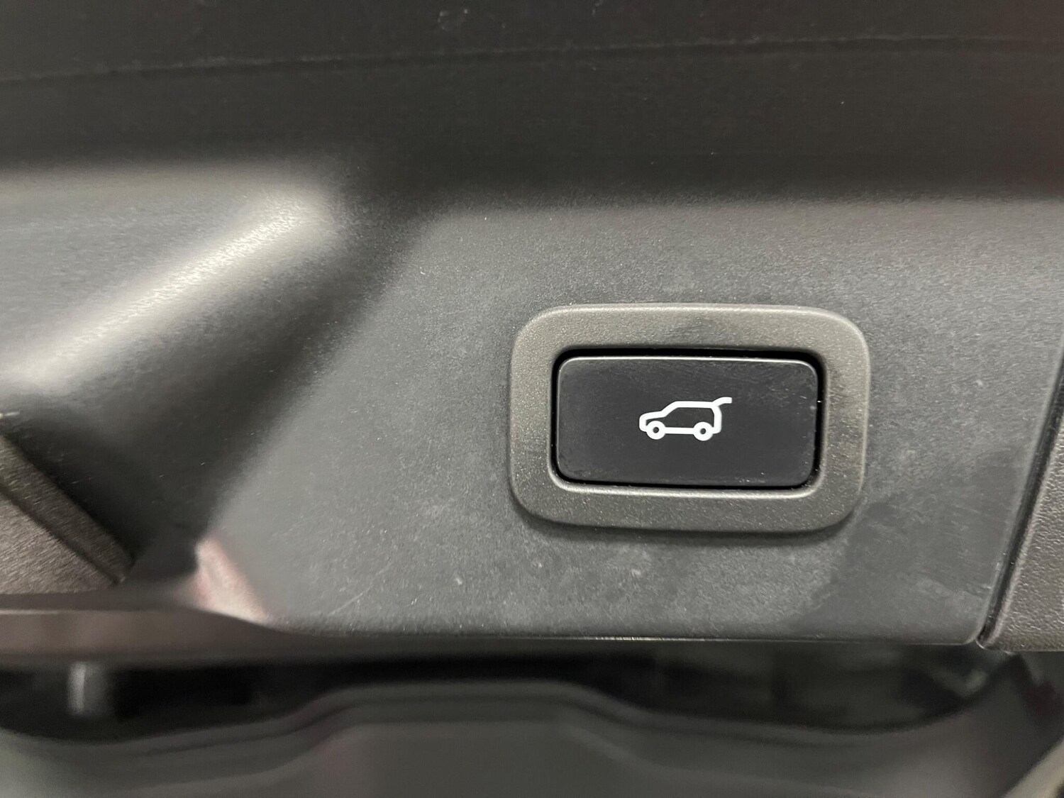 Used Land Rover Range Rover Velar 2020 for sale - 77839178: Photo 41