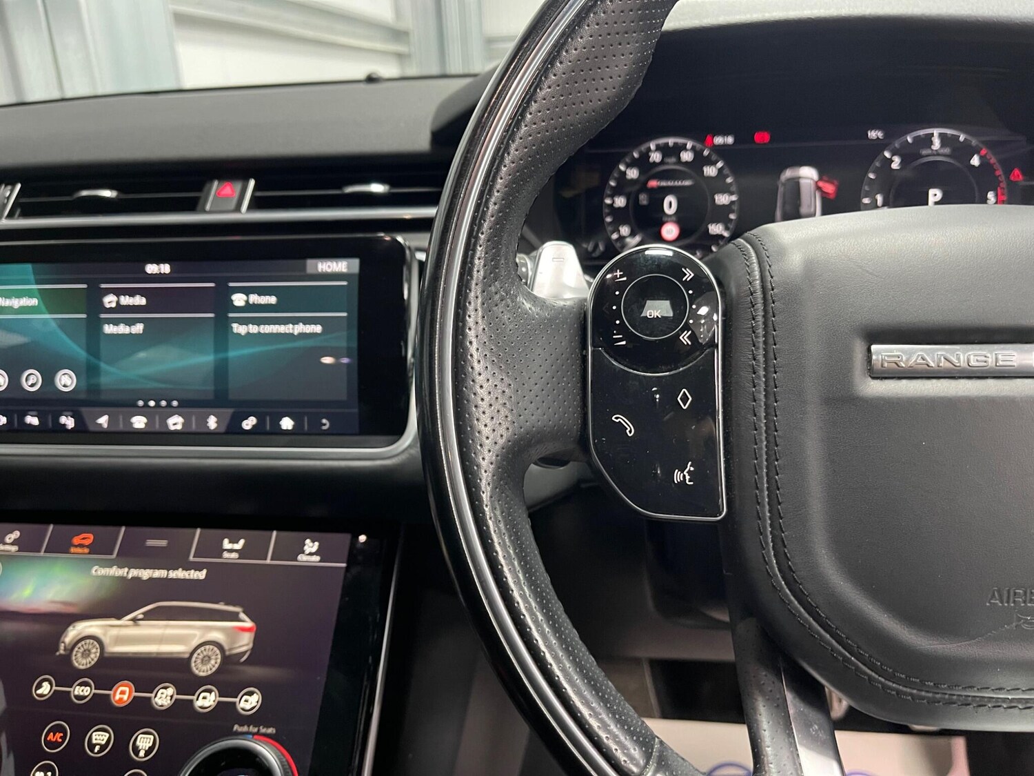 Used Land Rover Range Rover Velar 2020 for sale - 77839178: Photo 42