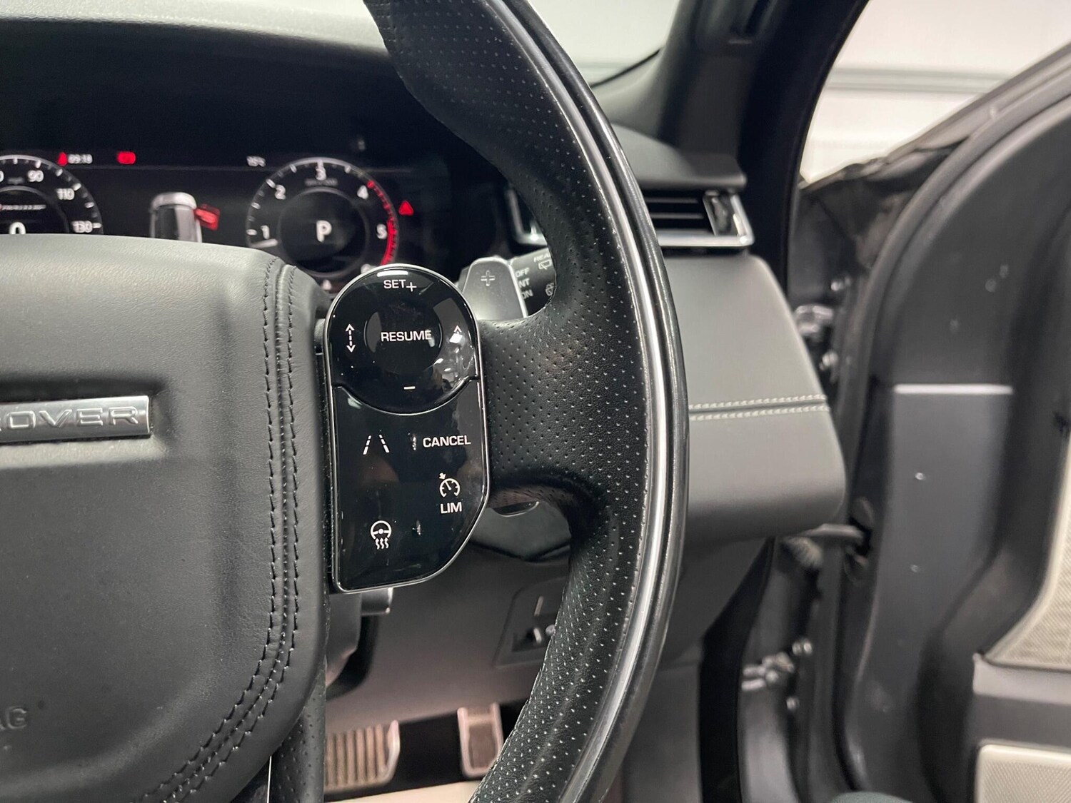 Used Land Rover Range Rover Velar 2020 for sale - 77839178: Photo 43