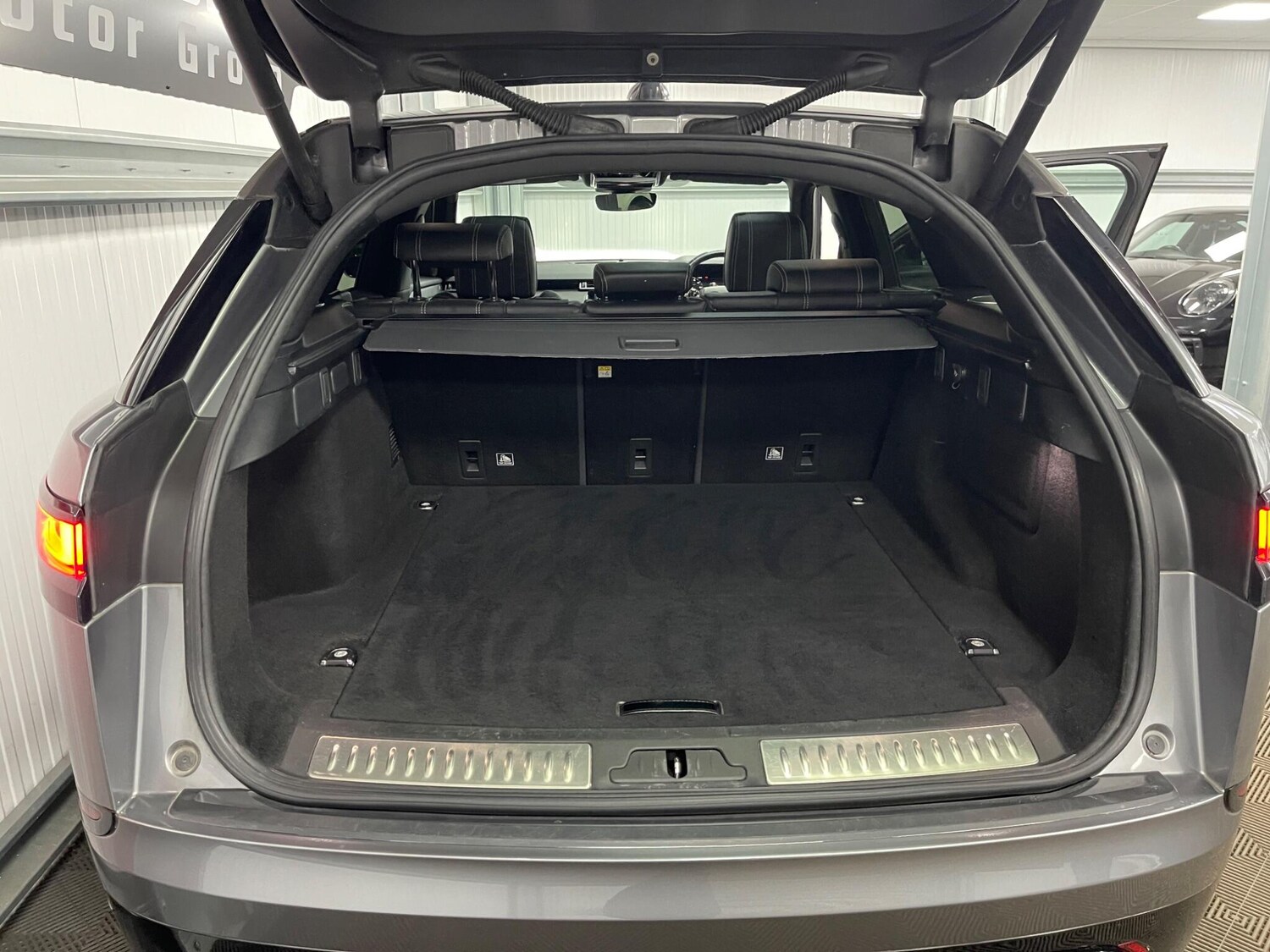 Used Land Rover Range Rover Velar 2020 for sale - 77839178: Photo 52