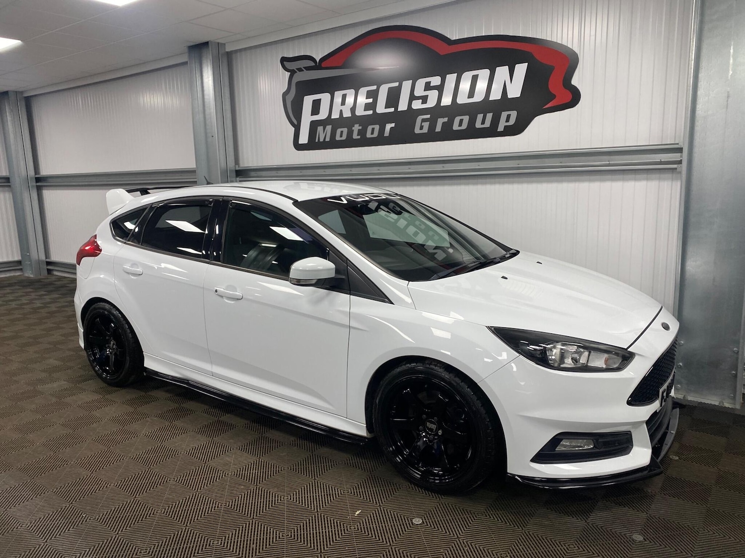Used Ford Focus 2016 for sale - 76550369: Photo 3