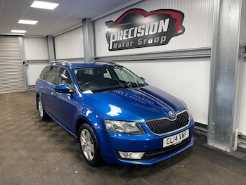 (14) - 2.0 TDI SE DSG Euro 5 (s/s) 5dr