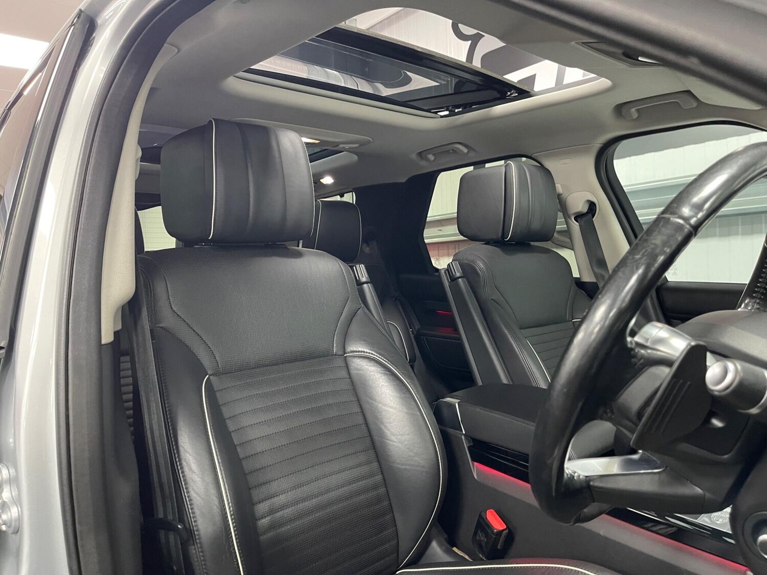 Used Land Rover Discovery for sale - 77753359: Photo 32