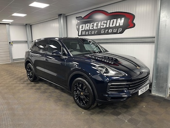 Used Porsche Cayenne 2018 for sale - 78087176: Photo