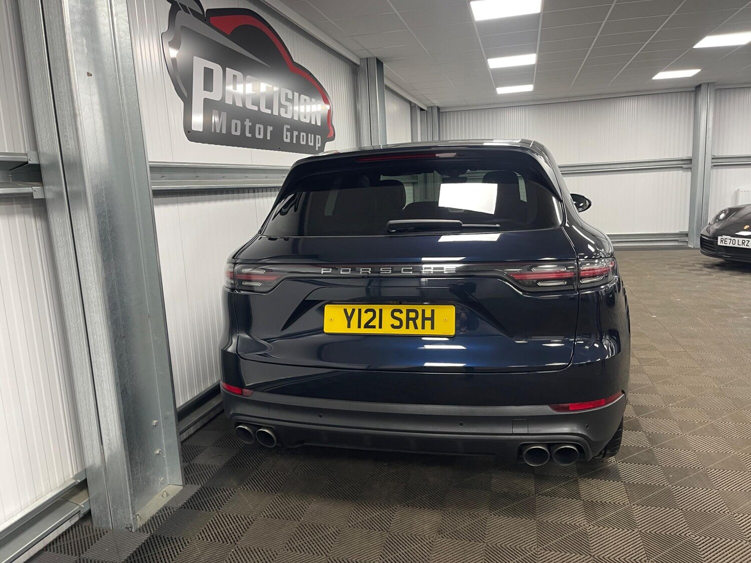 Used Porsche Cayenne 2018 for sale - 78087176: Photo 24