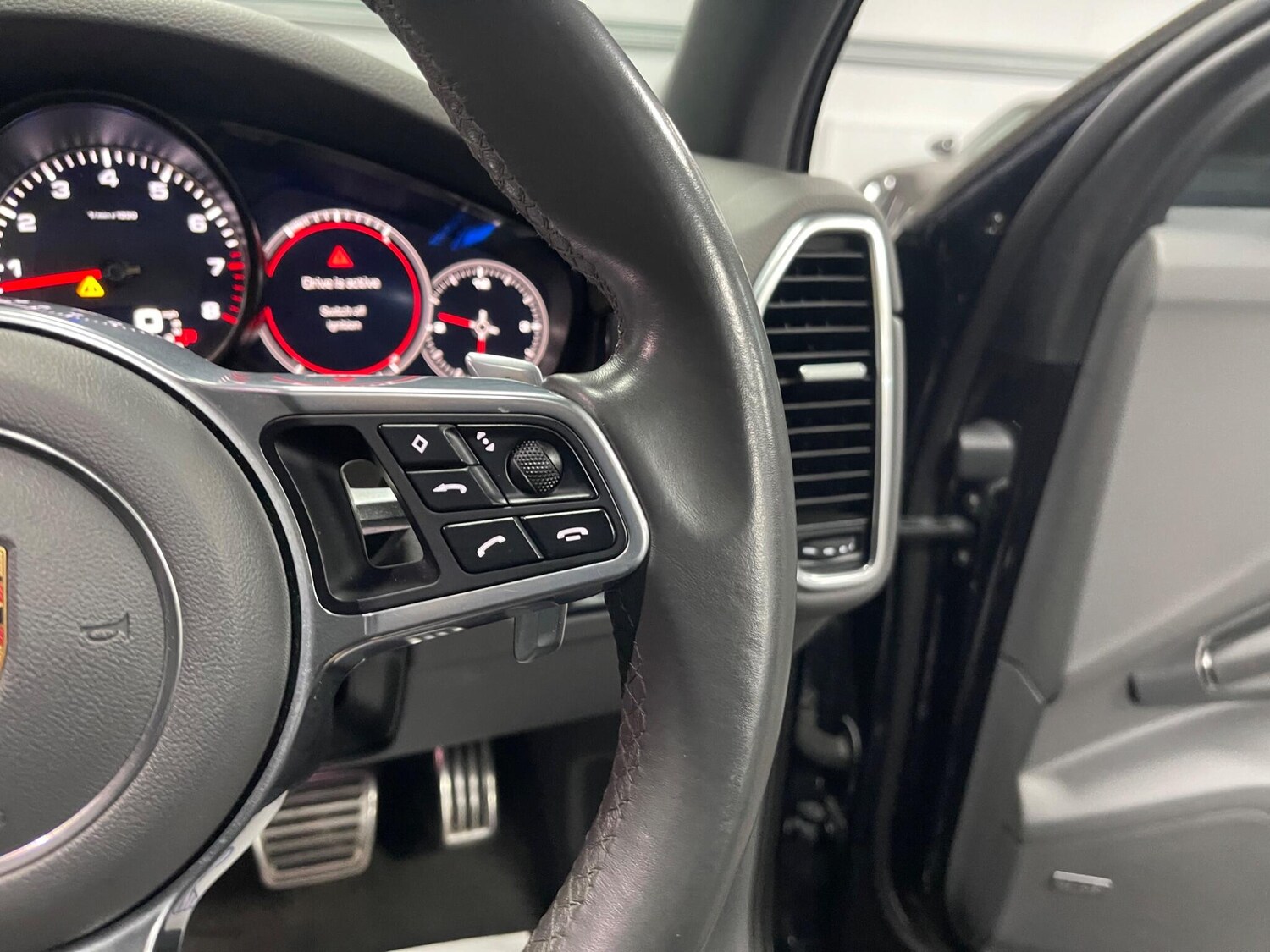 Used Porsche Cayenne 2018 for sale - 78087176: Photo 40