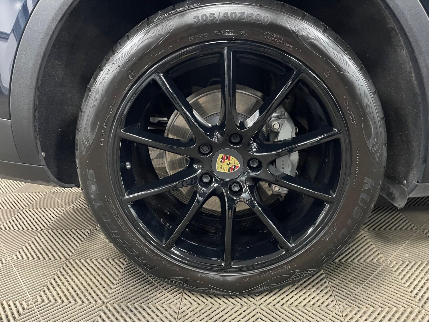 Used Porsche Cayenne 2018 for sale - 78087176: Photo 51