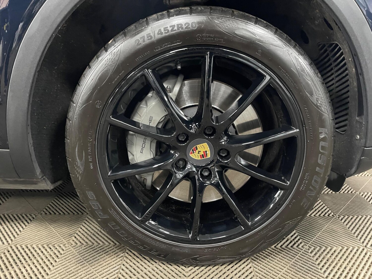 Used Porsche Cayenne 2018 for sale - 78087176: Photo 52