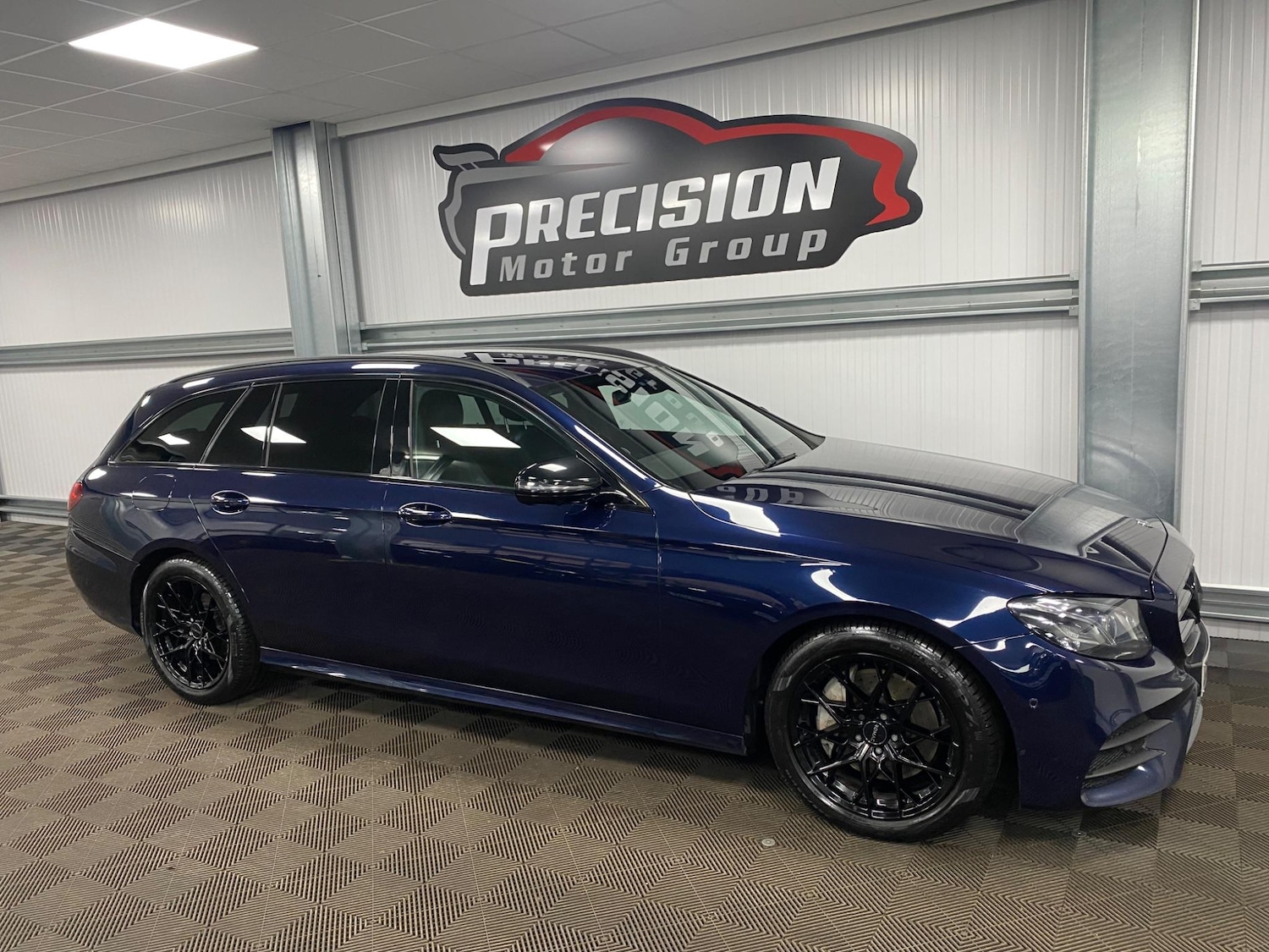 Used Mercedes-Benz E Class 2020 for sale - 76317927: Photo 25