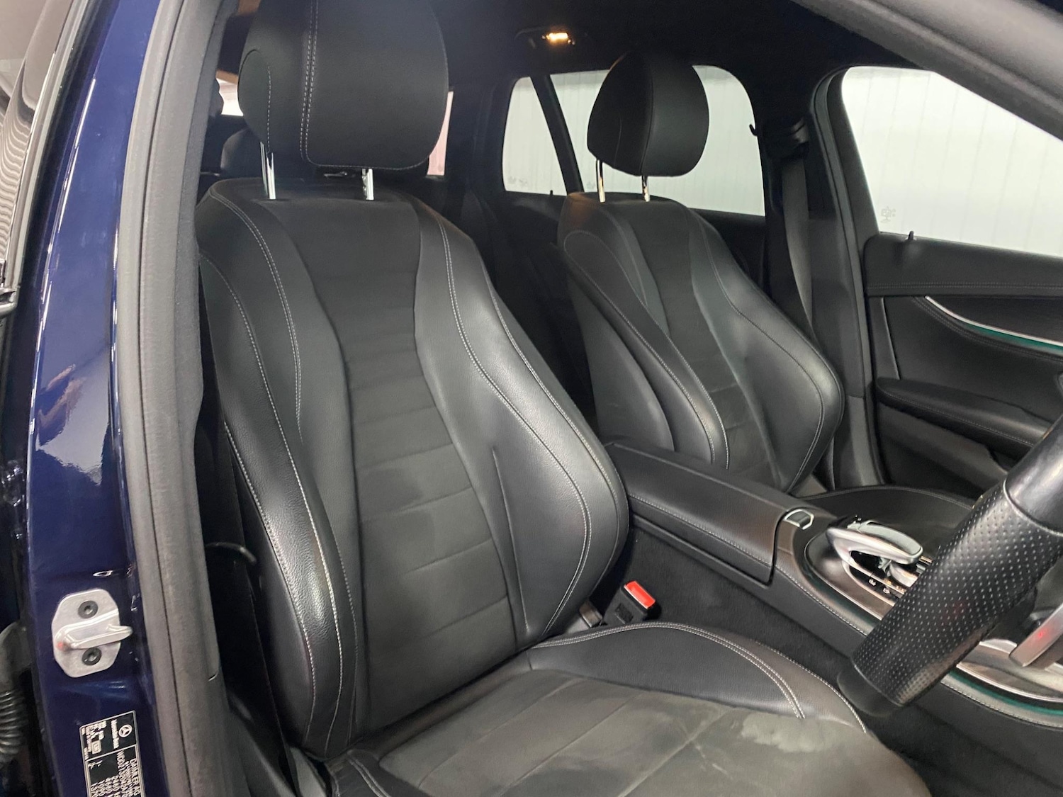 Used Mercedes-Benz E Class 2020 for sale - 76317927: Photo 35
