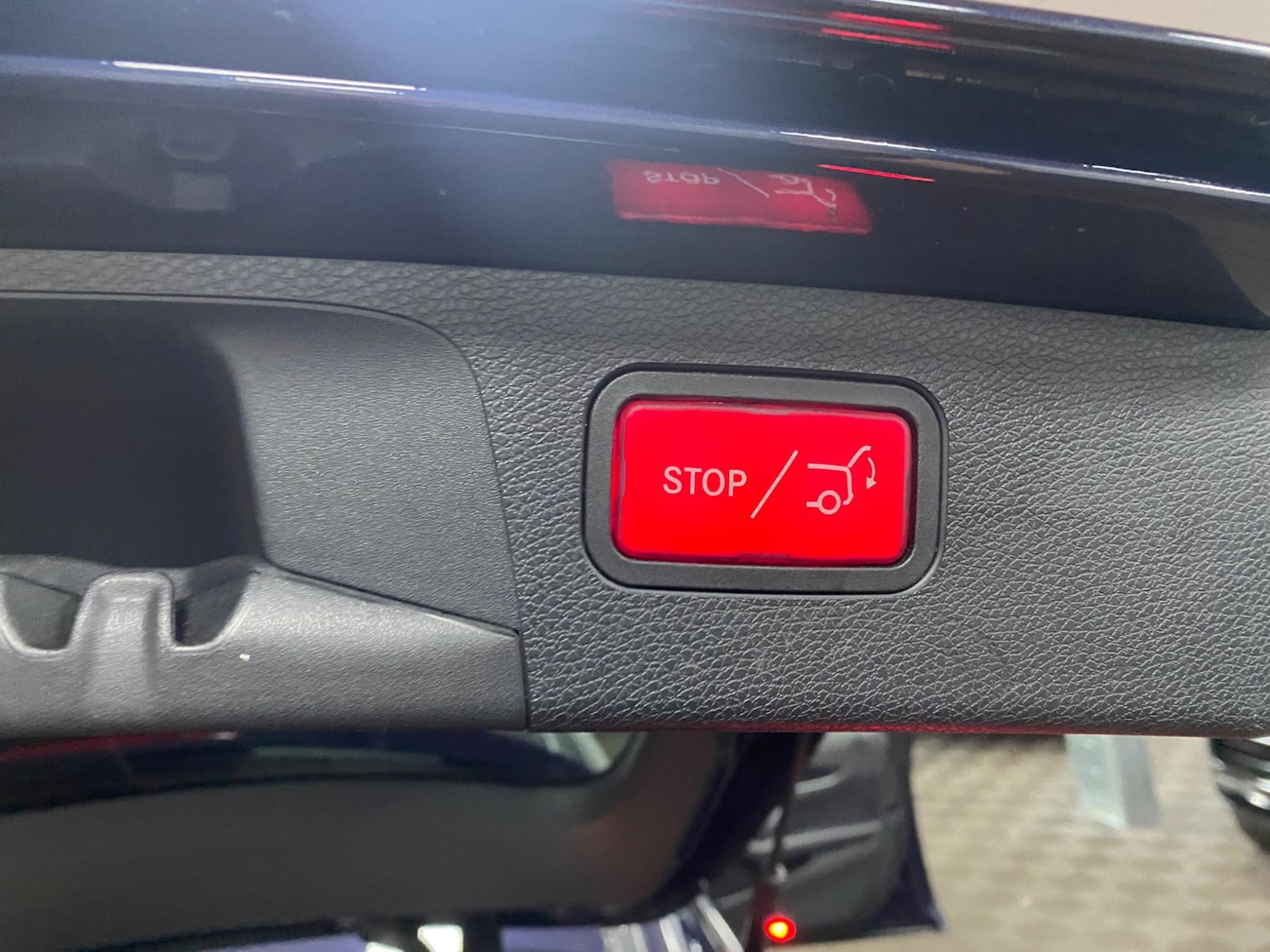 Used Mercedes-Benz E Class 2020 for sale - 76317927: Photo 37