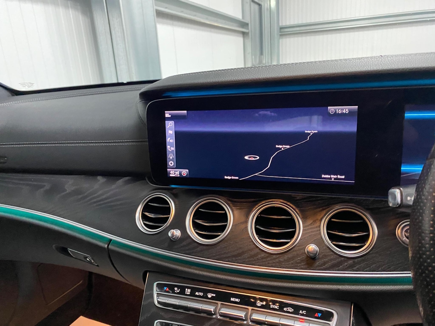 Used Mercedes-Benz E Class 2020 for sale - 76317927: Photo 44