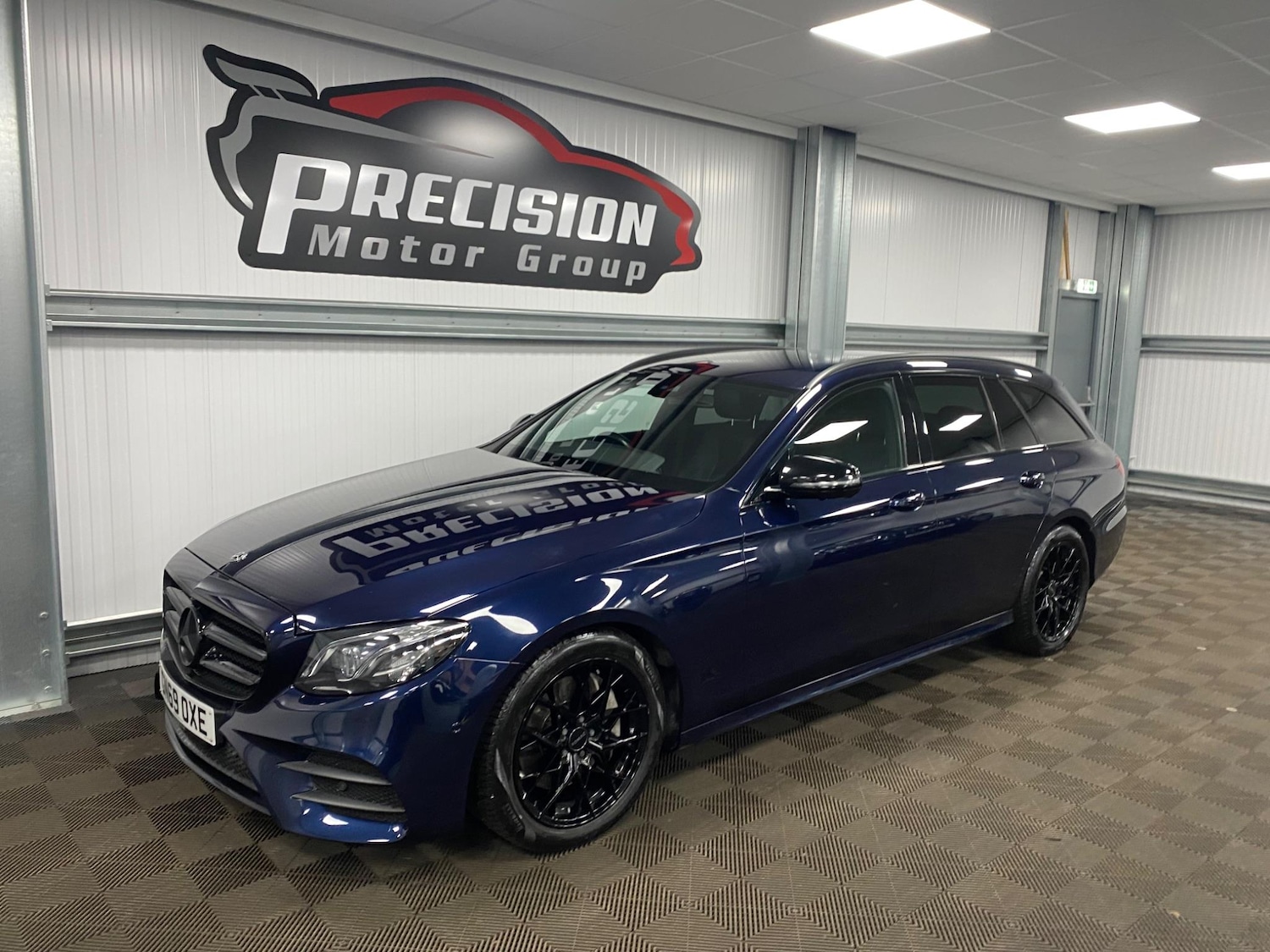 Used Mercedes-Benz E Class 2020 for sale - 76317927: Photo 8