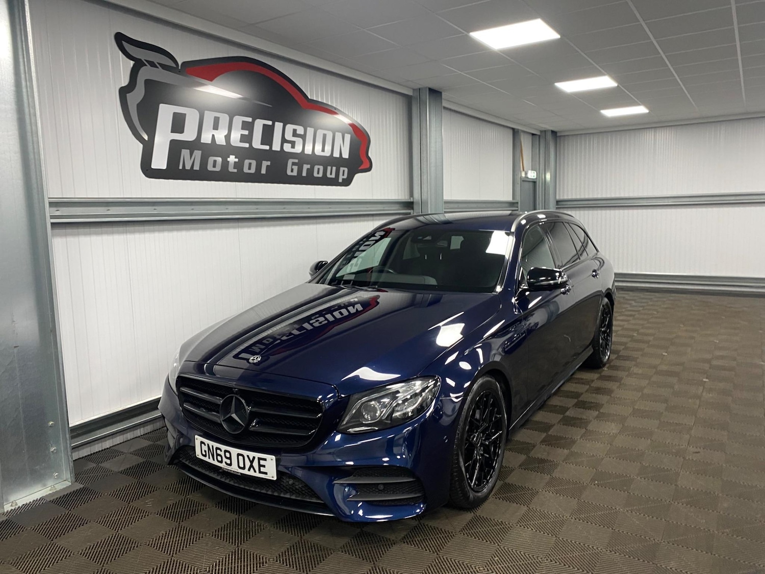 Used Mercedes-Benz E Class 2020 for sale - 76317927: Photo 9