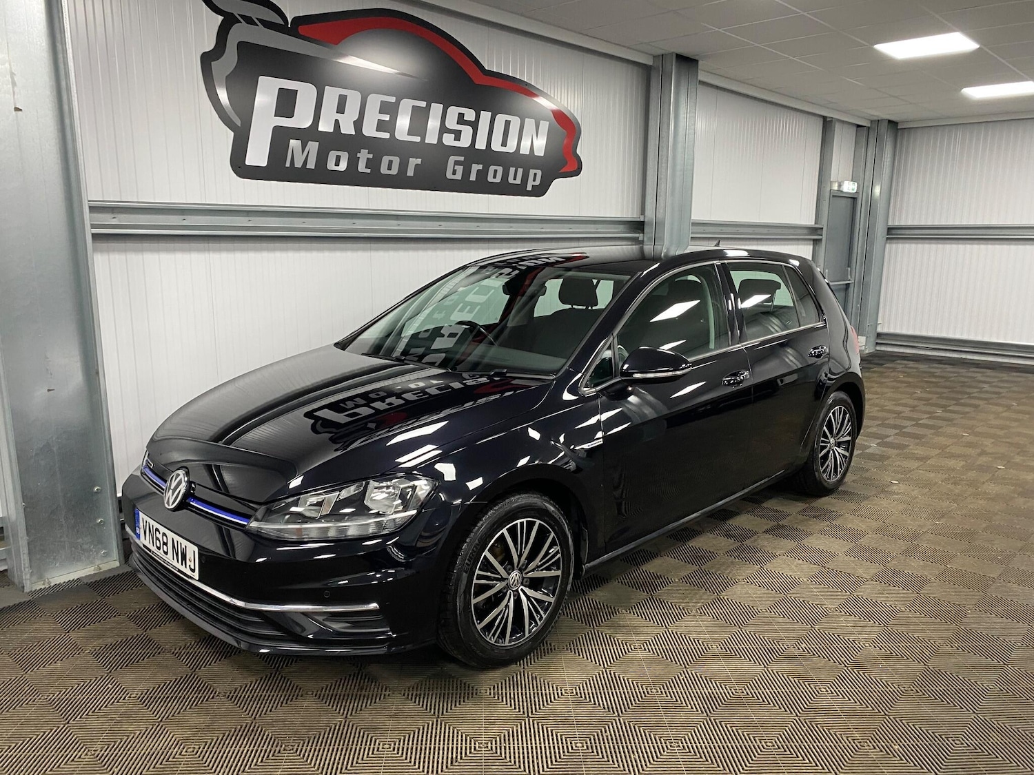 Used Volkswagen Golf 2018 for sale - 76926176: Photo 10