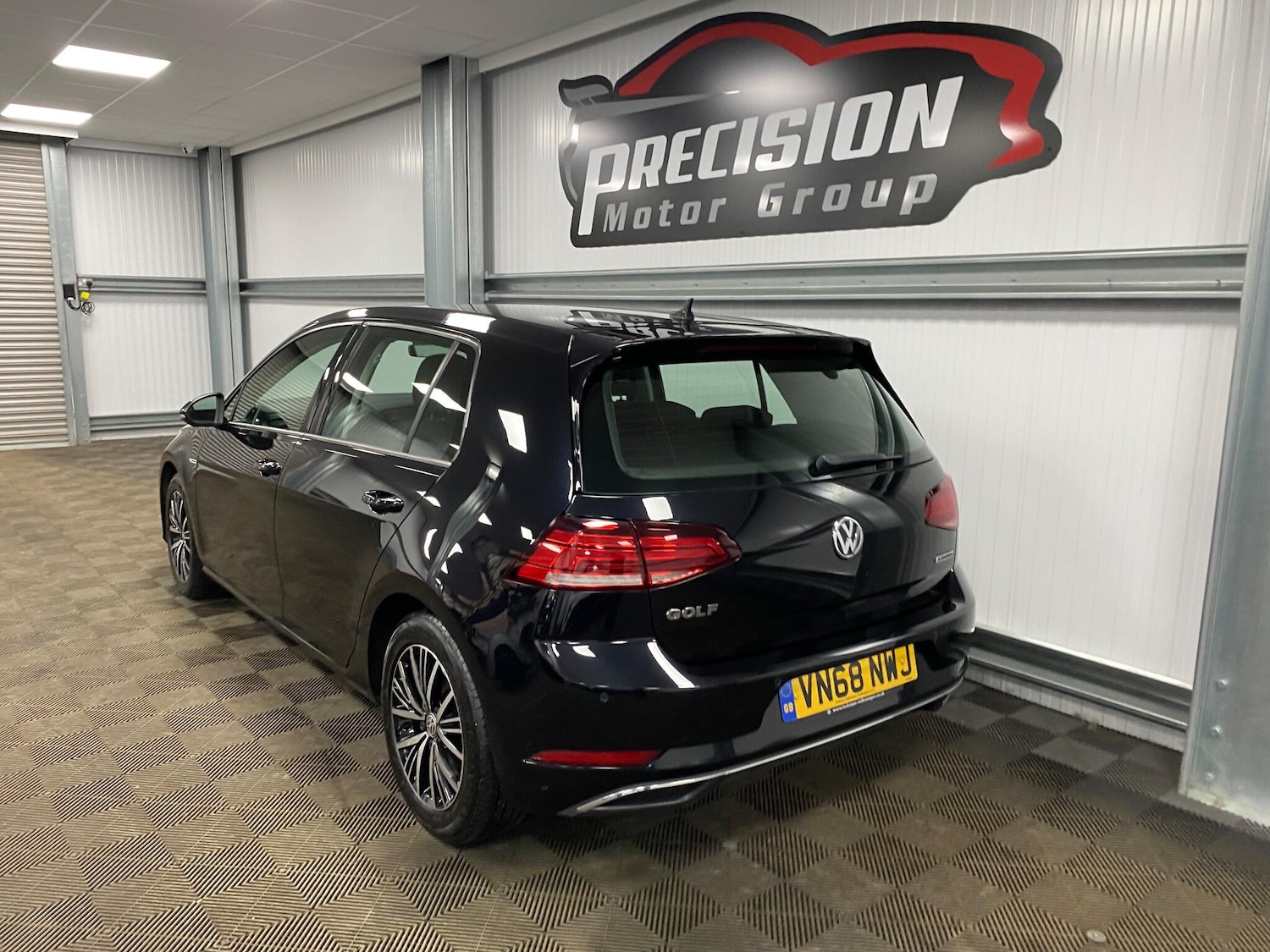 Used Volkswagen Golf 2018 for sale - 76926176: Photo 13