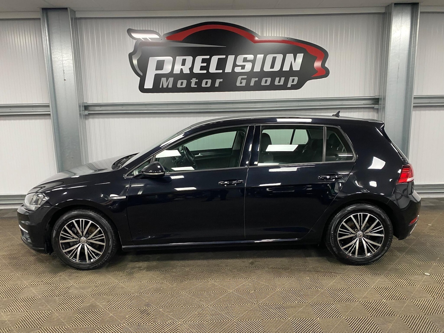 Used Volkswagen Golf 2018 for sale - 76926176: Photo 18