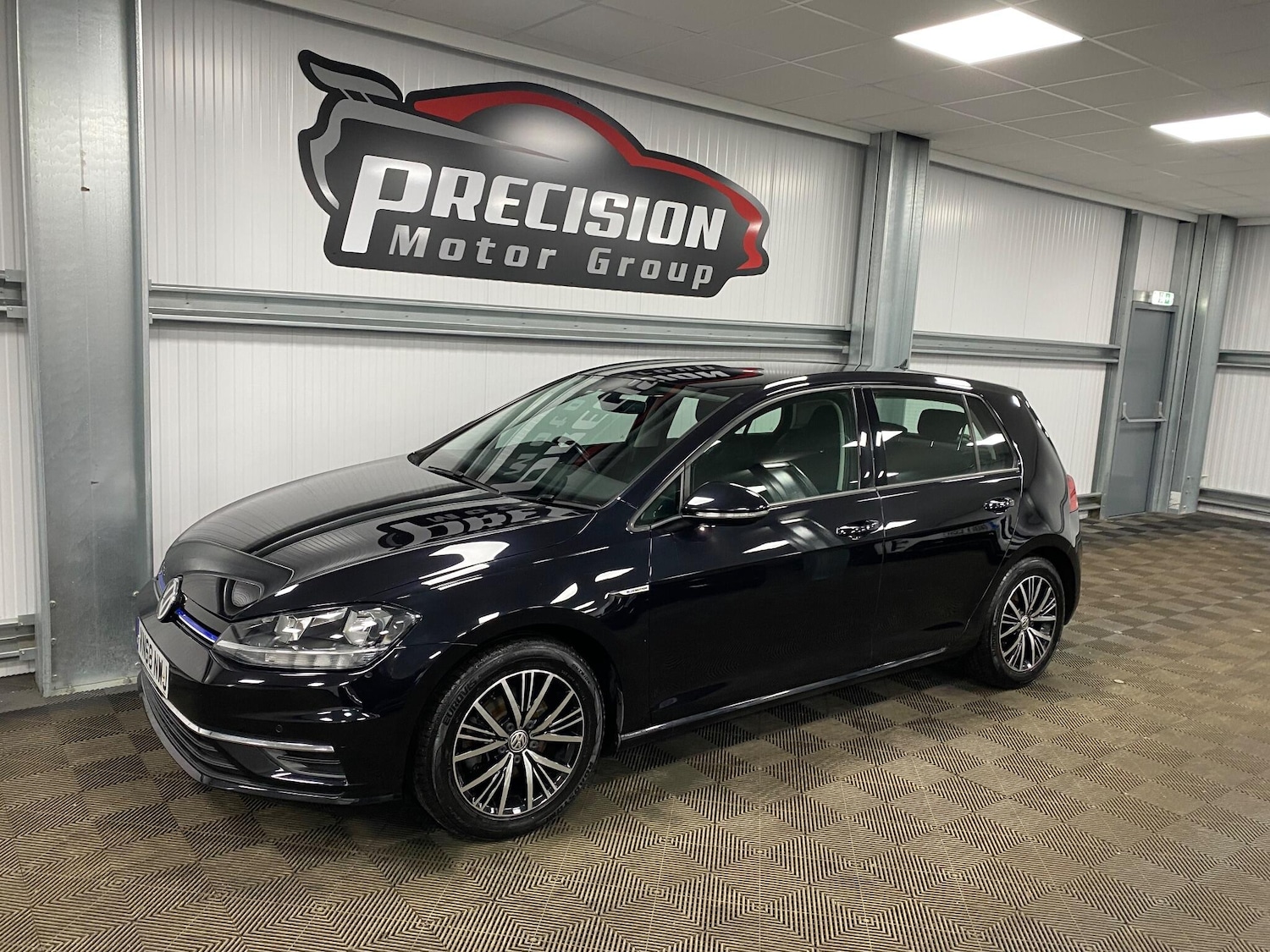 Used Volkswagen Golf 2018 for sale - 76926176: Photo 6