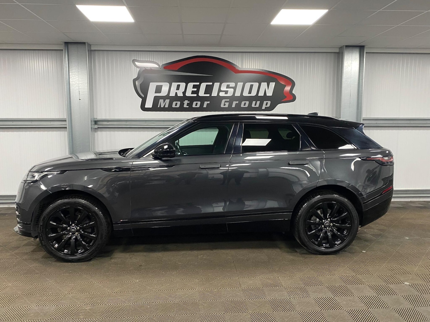 Used Land Rover Range Rover Velar 2018 for sale - 76992004: Photo 16