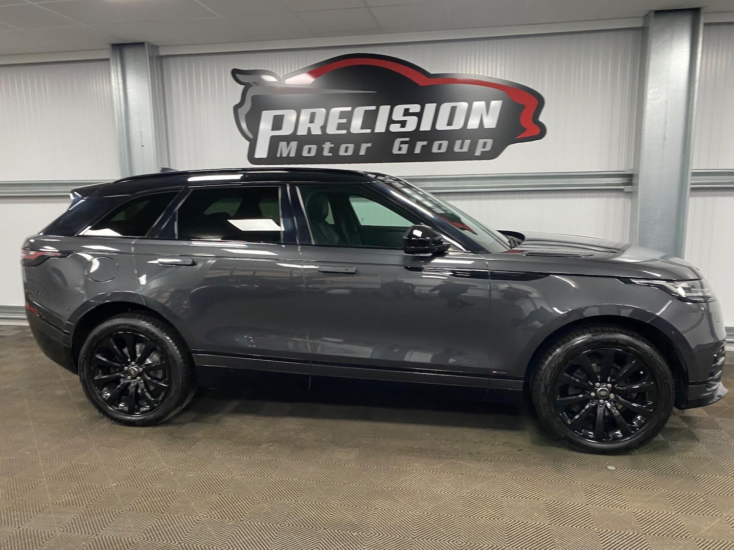 Used Land Rover Range Rover Velar 2018 for sale - 76992004: Photo 27