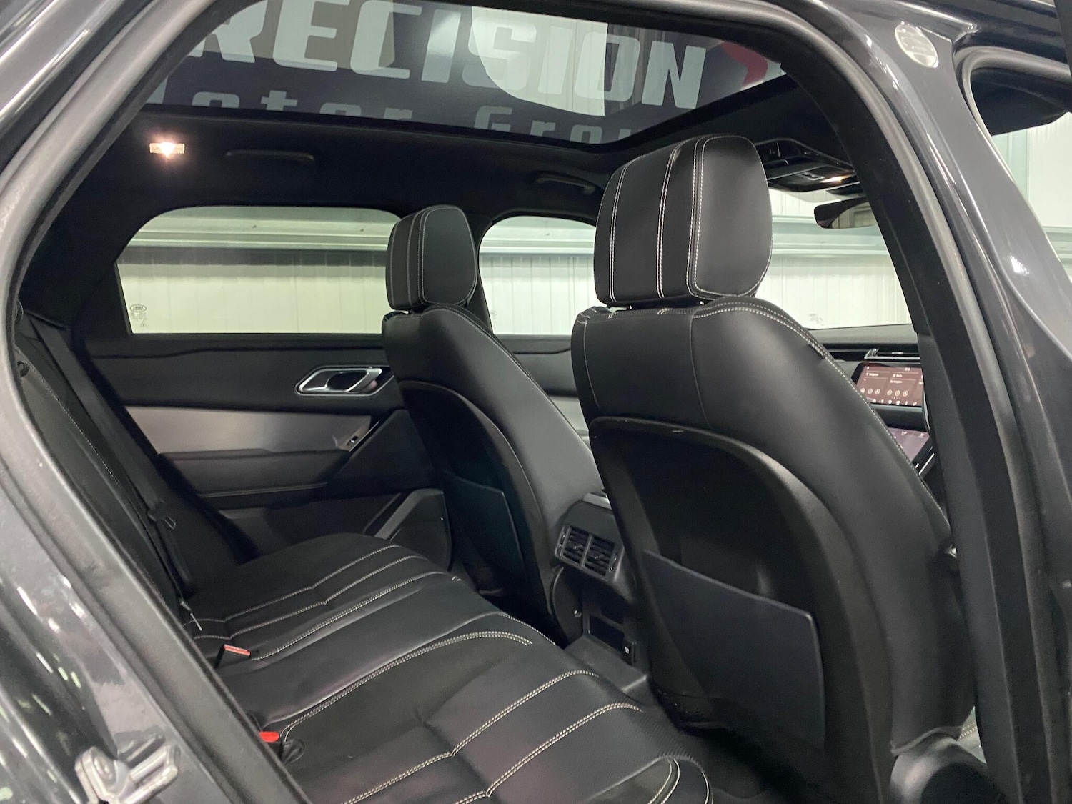 Used Land Rover Range Rover Velar 2018 for sale - 76992004: Photo 37