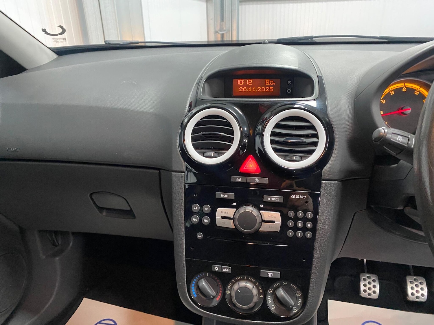 Used Vauxhall Corsa 2013 for sale - 76936029: Photo 32