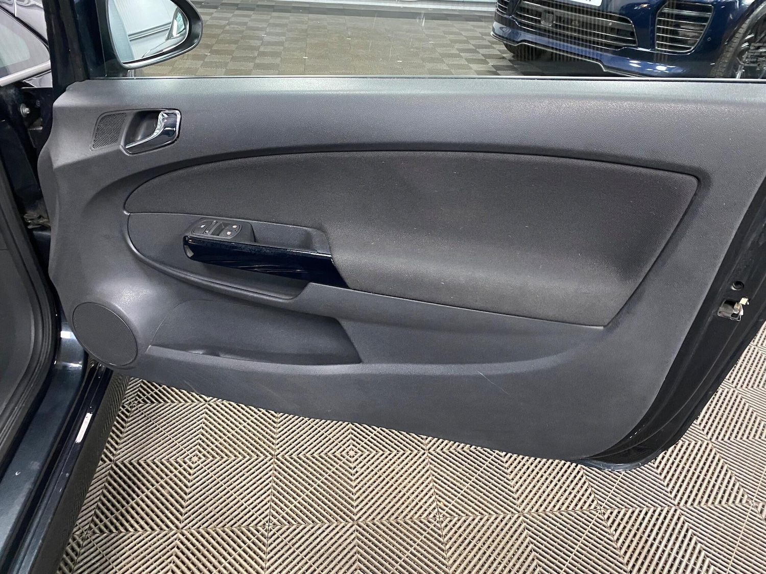 Used Vauxhall Corsa 2014 for sale - 76522459: Photo 43