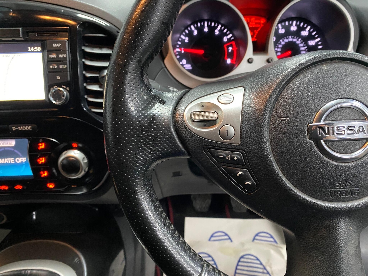 Used Nissan Juke 2014 for sale - 76728677: Photo 43