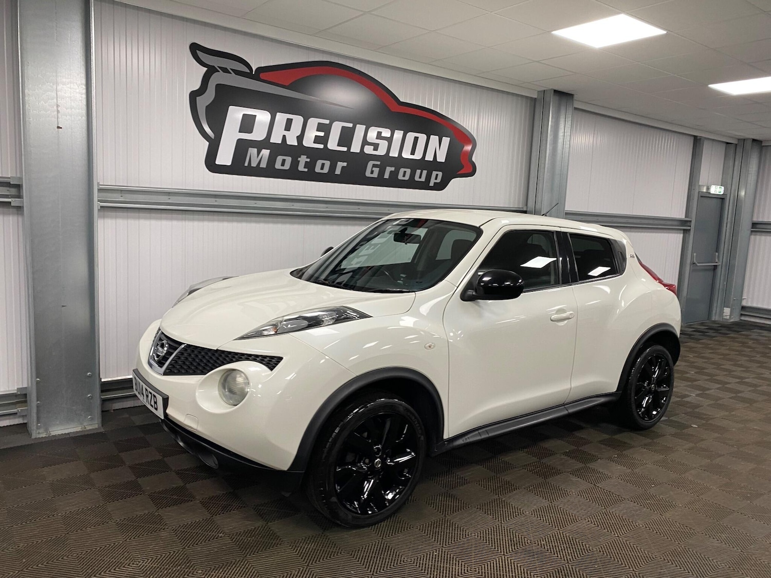 Used Nissan Juke 2014 for sale - 76728677: Photo 7