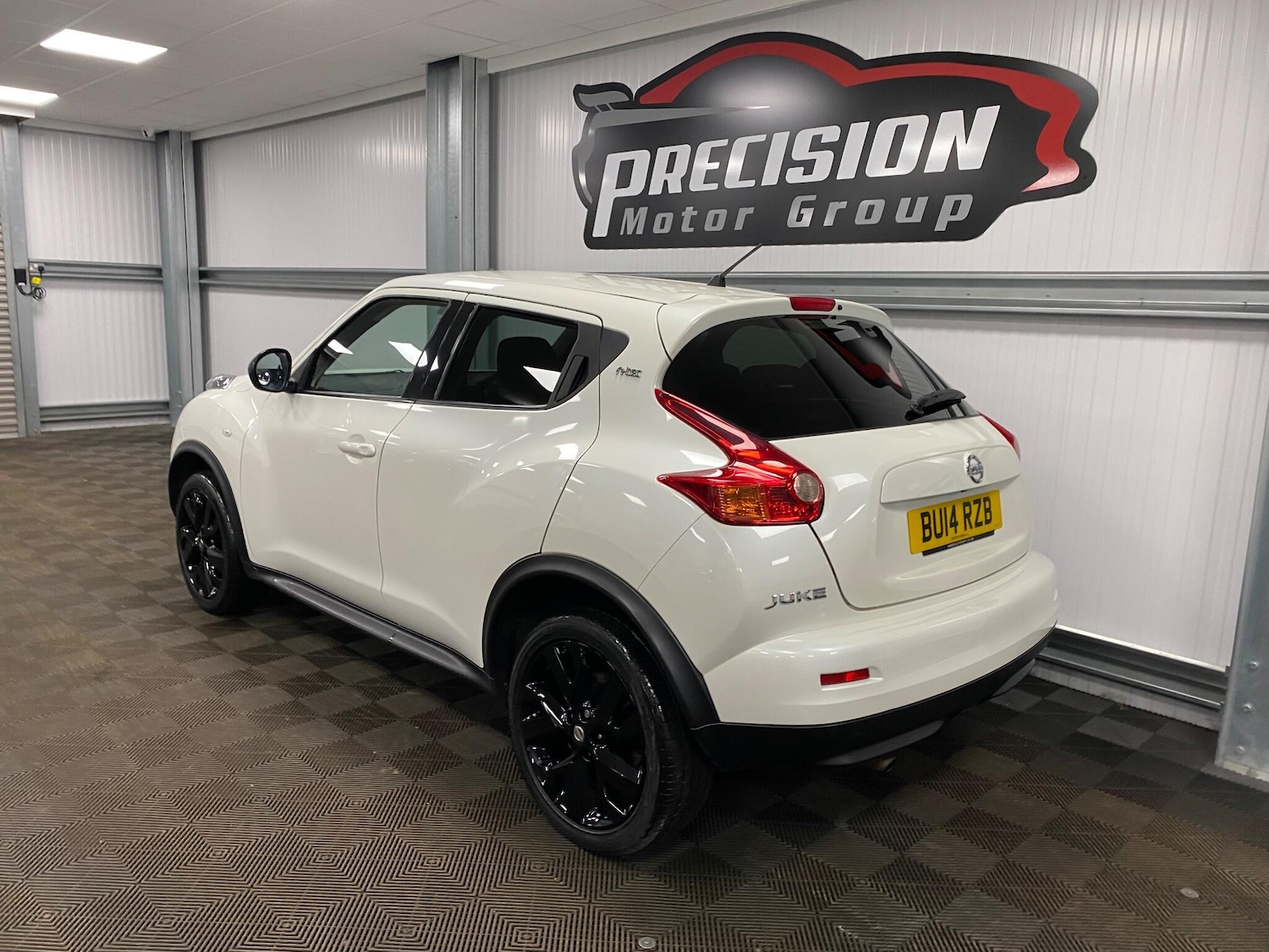 Used Nissan Juke 2014 for sale - 76728677: Photo 8